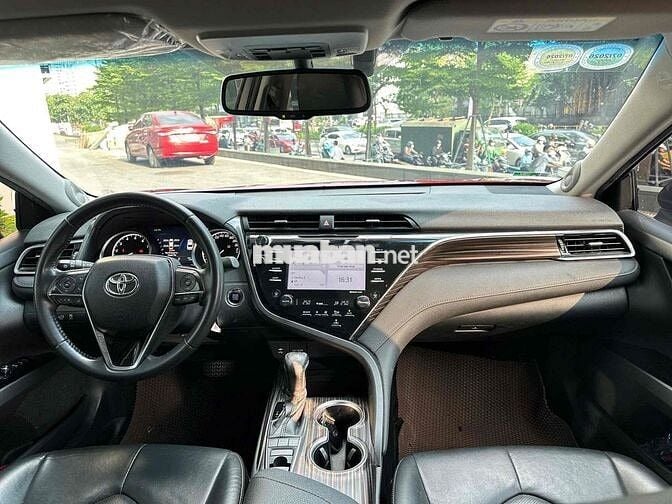 Toyota Camry 2020 2.5Q - BH chính hãng