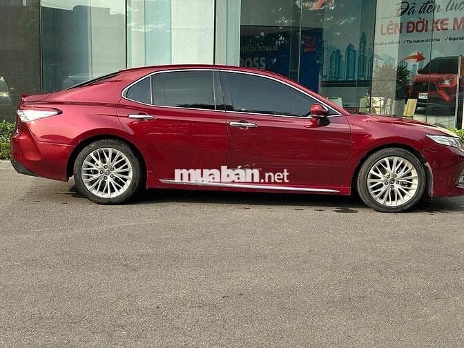 Toyota Camry 2020 2.5Q - BH chính hãng