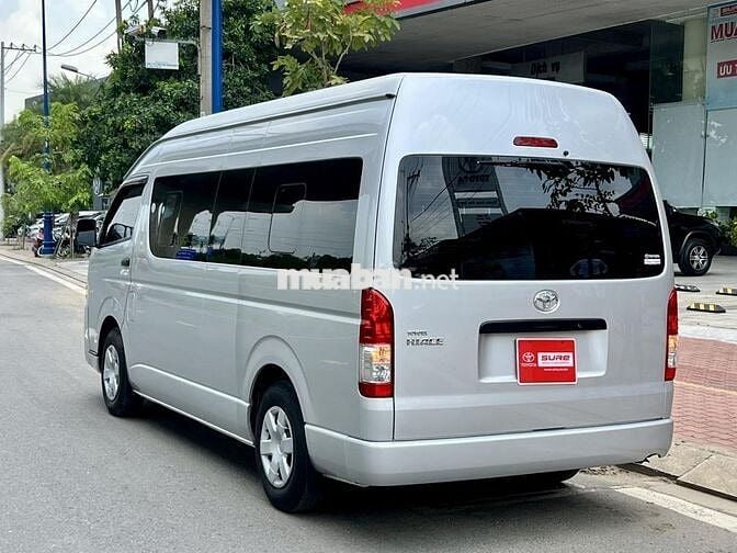 Bán xe Toyota Hiace 2***0 km