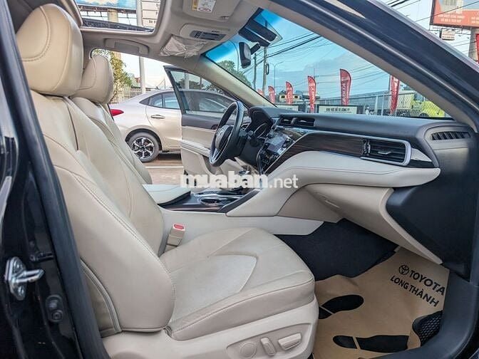 Bán Camry 2.5Q 2021- 1 chủ, biển VIP xe giữ kĩ