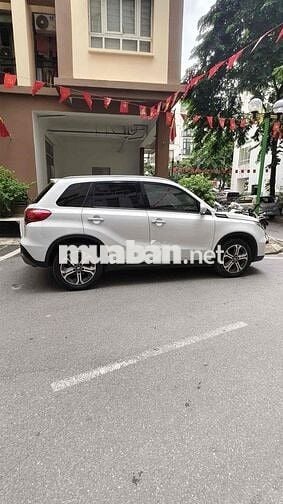 Suzuki Vitara 2017 1.6 AT - 110000 km nhập khẩu