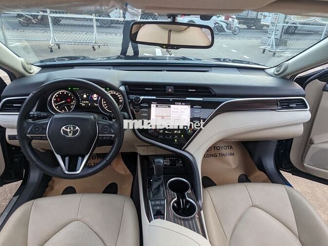 Bán Camry 2.5Q 2021- 1 chủ, biển VIP xe giữ kĩ