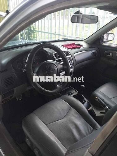 Ford Laser 2005 Màu Bạc - Sedan 5 chỗ tiện dụng
