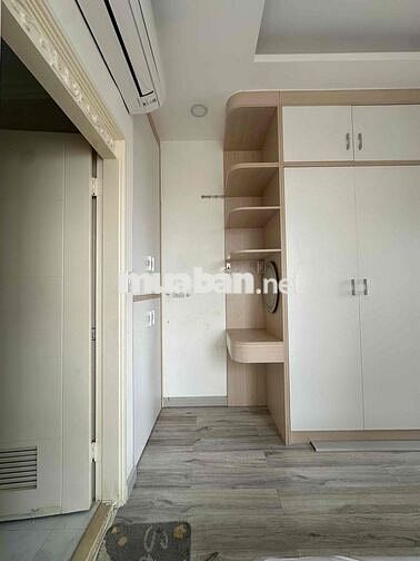 CHO THUÊ CĂN HỘ 4 PHÒNG NGỦ CHUNG CƯ FLEMINGTON QUẬN 11