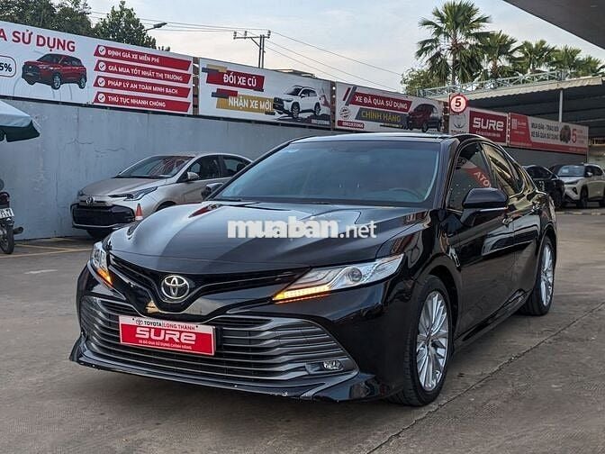 Bán Camry 2.5Q 2021- 1 chủ, biển VIP xe giữ kĩ