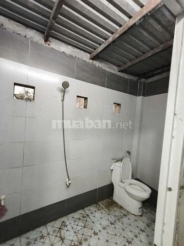 Nhà Hóc Môn 5x20 895Tr sát bên Chợ Nhị Xuân cách Ngã Ba Giồng 2km