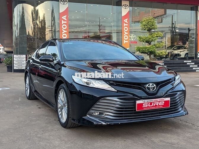Bán Camry 2.5Q 2021- 1 chủ, biển VIP xe giữ kĩ