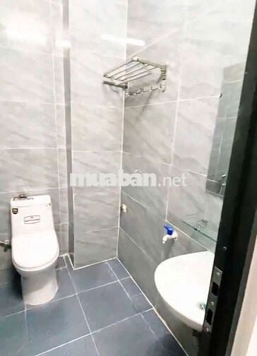 SHOPHOUSE 3 TẦNG, TẦNG 1 TRỐNG SUỐT, ĐƯỜNG 15M, KĐT LAKESIDE ĐÀ NẴNG