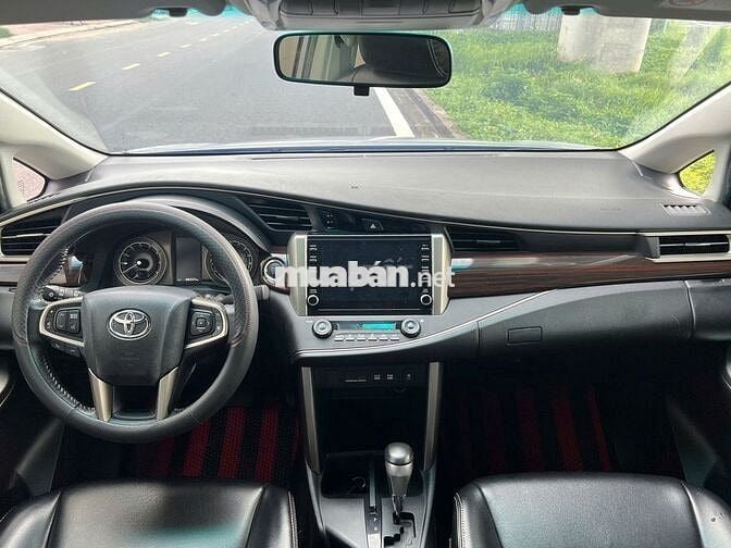 Toyota Innova 2022 G 2.0 AT - 48000 km