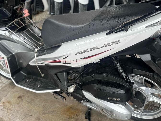 AB 125 màu trắng đen mới keng 43E1-232.01