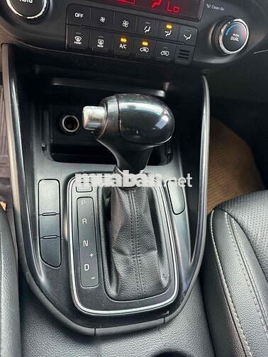Kia Rondo 2016 số tự động máy dầu