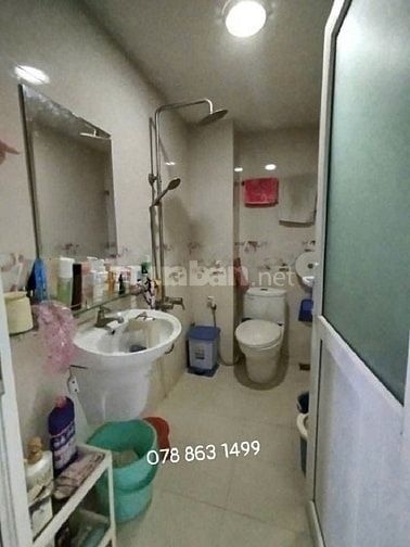 Bán Nhà Mặt Tiền Đường KD Ở Chợ Bình Chánh Giá 750Tr ( Bao Sang Tên)