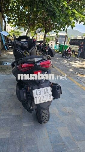 yamaha xmax 300