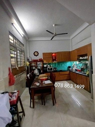 Bán Nhà Mặt Tiền Đường KD Ở Chợ Bình Chánh Giá 750Tr ( Bao Sang Tên)