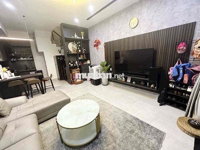 💎 💎 💎 FULL NỘI THẤT TRỆT 3 LẦU 4❌11M CÓ 3PN 4WC HẺM XE TẢI P5 GV