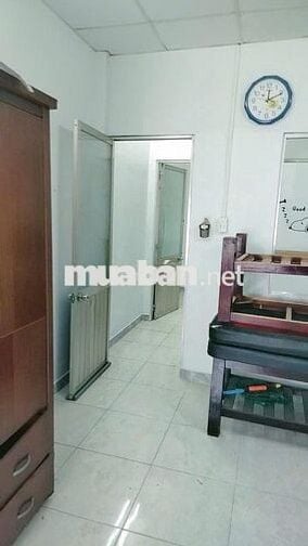 Chủ muốn bán căn nhà 1 trệt 1 lầu gần bến xe Q8-Bình Hưng. 32m2/1ty80