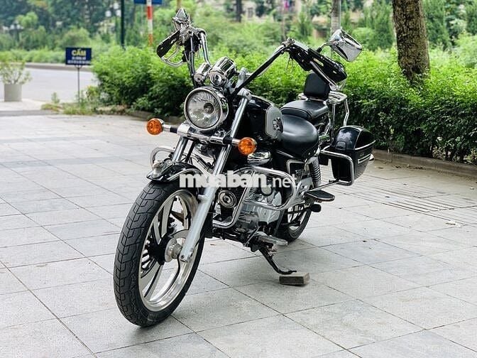 SUZUKI GZ 150R ĐEN  SIÊU ĐẸP MÁY ZIN CHẤT 2021