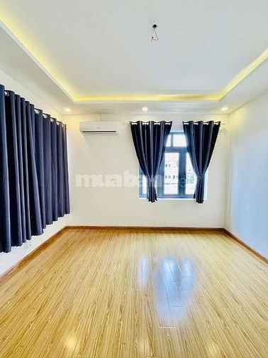 Nhà 2 tầng, 69m2 ngay Tô Hiến Thành, Quận 10. Giá: 3.2 Tỷ. SHR, hẻm 5m