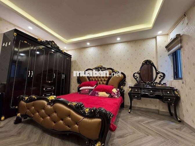 GIẢM CHÀO 1.5 TỶ,  ÔTÔ ĐỖ CỬA _VẠN PHÚC, GẦN BƯU ĐIỆN, HÀ ĐÔNG