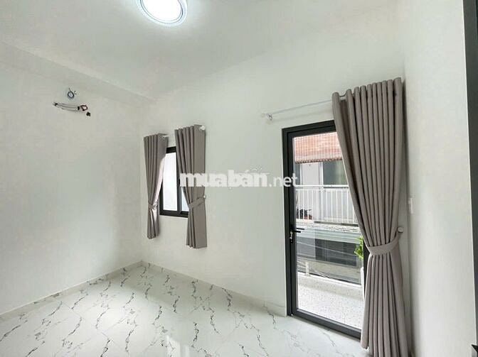 Nhà Ngộp Chính chủ đ. Phạm Hùng, Q.8, 1 tỷ450tr, 37m2, 1L/1T, SHR!