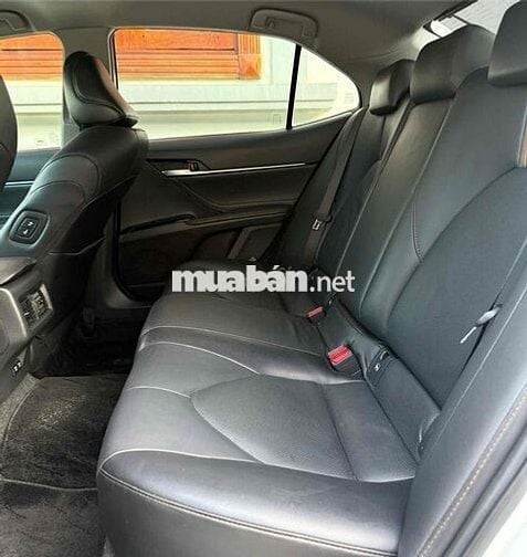 Toyota Camry 2019 2.0G - 105000 km