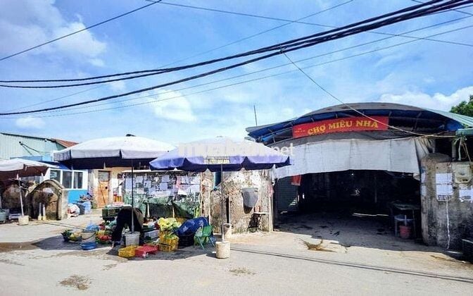 Bán nhanh nhà 2 tầng Miêu Nha 52m2 mặt tiền khủng 7.33m giá đầu tư