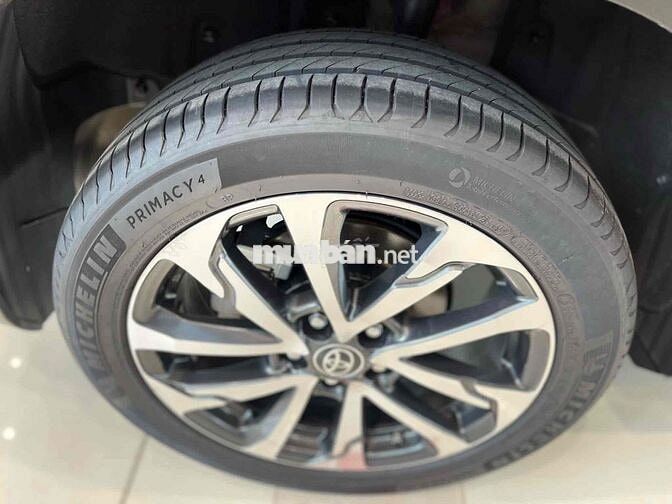 Toyota Corolla Cross 2021 1.8V - BH chính hãng