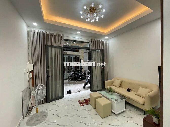 Nhà Ngộp Chính chủ đ. Phạm Hùng, Q.8, 1 tỷ450tr, 37m2, 1L/1T, SHR!