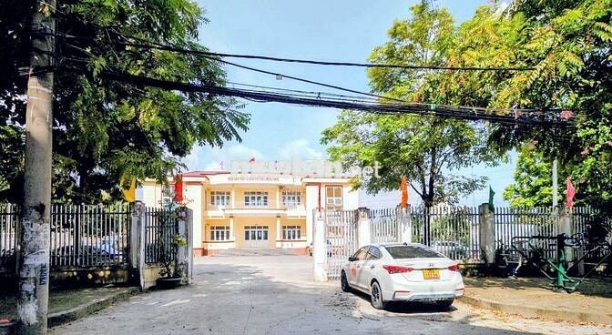 Bán nhanh nhà 2 tầng Miêu Nha 52m2 mặt tiền khủng 7.33m giá đầu tư