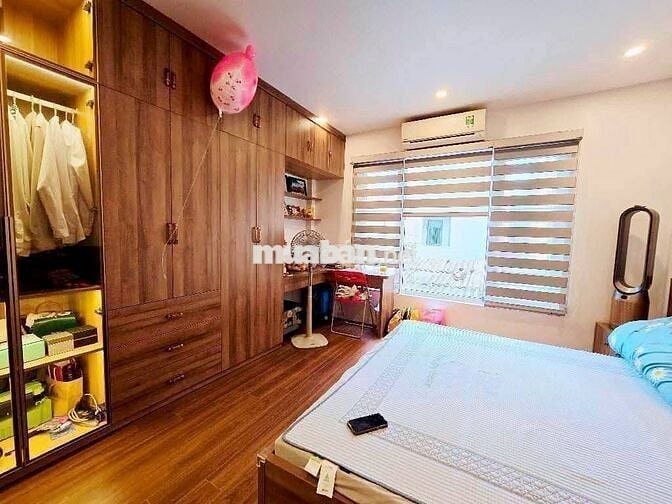 Bạn em đang  bán nhà 5t,40m tại Ngô Thì Sĩ,HĐ,ngõ rộng,thoáng chỉ 8t
