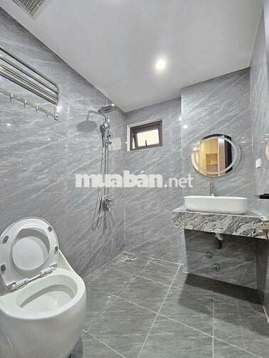 Bạn em đang  bán nhà 5t,40m tại Ngô Thì Sĩ,HĐ,ngõ rộng,thoáng chỉ 8t