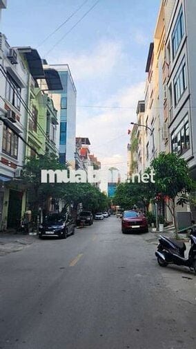 MẶT PHỐ TRẦN ĐĂNG NINH, HÀ ĐÔNG NHÀ 5 TẦNG SIÊU ĐẸP, PHÂN LÔ VỈA HÈ KD