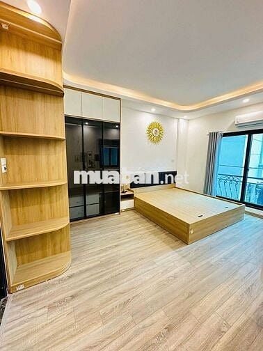 BÁN NHÀ 5 TẦNG Ở TRUNG TÂM QUẬN THANH XUÂN,GIÁ QUÁ HỢP LÝ.***