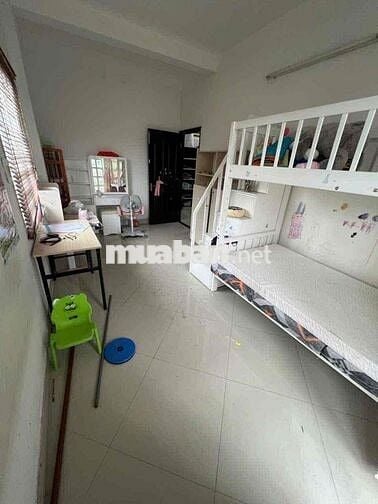 Cho thuê nhà 1 trệt 2 lầu ngay gần Gigamaill chợ Hiệp Bình P Hiệp Bình