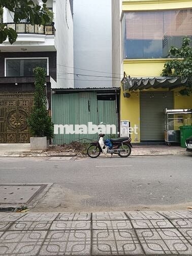 Bán lỗ nền thổ cư 90m2 giá 1 tỷ SHR Đoàn Nguyễn Tuấn - Bình Chánh