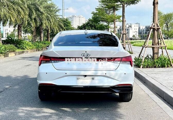Hyundai Elantra 1.6AT đặc biệt sx 2022 đky 2023