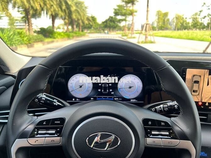 Hyundai Elantra 1.6AT đặc biệt sx 2022 đky 2023
