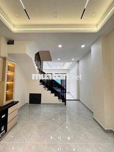 Cho thuê nhà nguyên căn mới đường xe tải ngay cạnh Vạn Phúc City