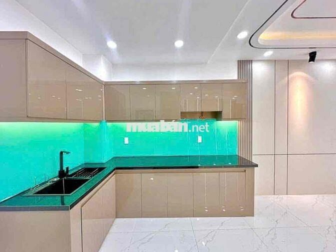 Nhà LÊ VĂN QUỚI [6x10, 4lầu, 6pn, 5toilet] 20tr/tháng