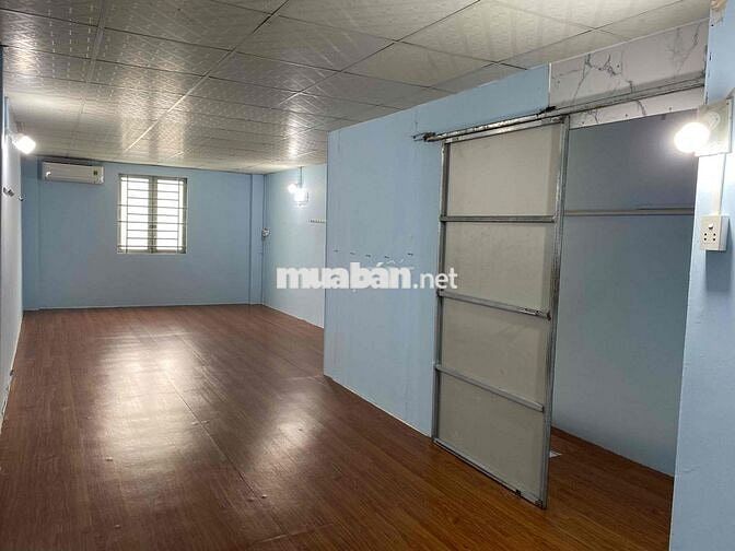 PHÒNG TRỌ SINH VIÊN Ở GHÉP PHÍA SAU ĐẠI HỌC NGUYỄN TẤT THÀNH, QUẬN 12