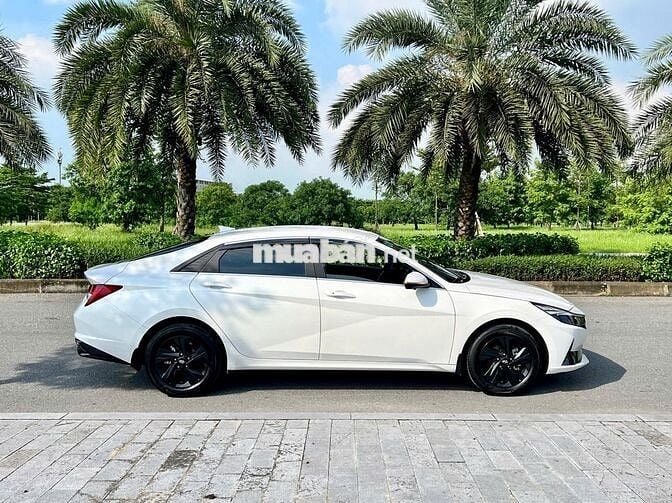 Hyundai Elantra 1.6AT đặc biệt sx 2022 đky 2023