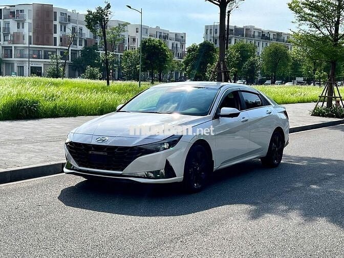 Hyundai Elantra 1.6AT đặc biệt sx 2022 đky 2023