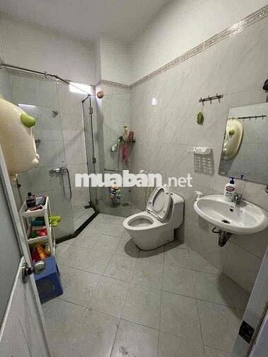 Cho thuê nhà 1 trệt 2 lầu ngay gần Gigamaill chợ Hiệp Bình P Hiệp Bình