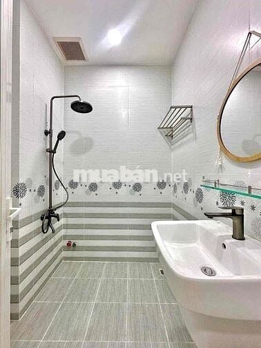 Nhà LÊ VĂN QUỚI [6x10, 4lầu, 6pn, 5toilet] 20tr/tháng