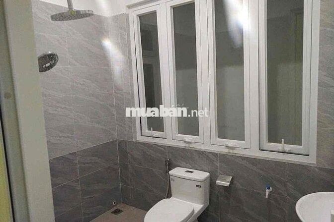 Cho thuê nhà 3 tầng tại Hòa Xuân – Cẩm Lệ Mặt tiền đường THANH LƯƠNG g