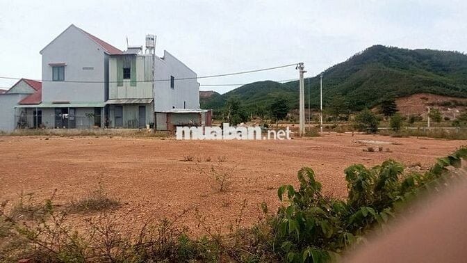 Đất full thổ cư 150m2 ngay mặt tiền ql19c