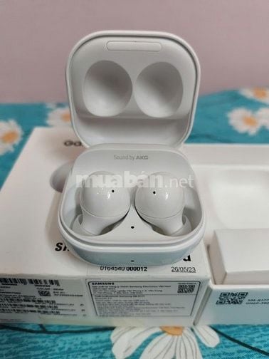 Tai nghe bluetooth Galaxy Bud2 nguyên hộp zin phụ kiện