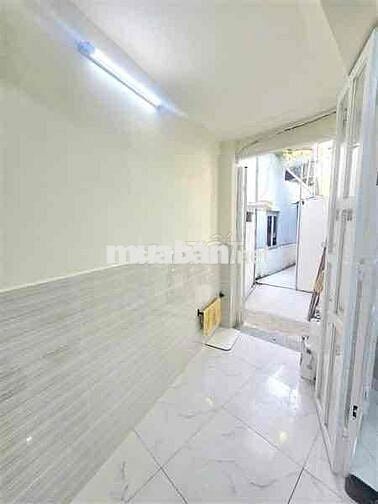 Bán nhà Quanng Trung, 40m2, 2 Tầng, 2PN, hẻm ÔTÔ nhựa 4m, nhà mới, TL