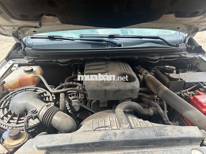 Mazda BT 50 2015 2.2L 4x4 MT - 320000 km