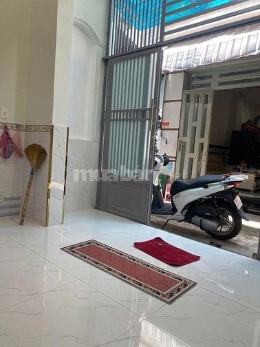 Bán nhà 4x8 gác lửng hẻm 3m Thới Tam Thôn 9, Hóc Môn 1,1 tỷ 
